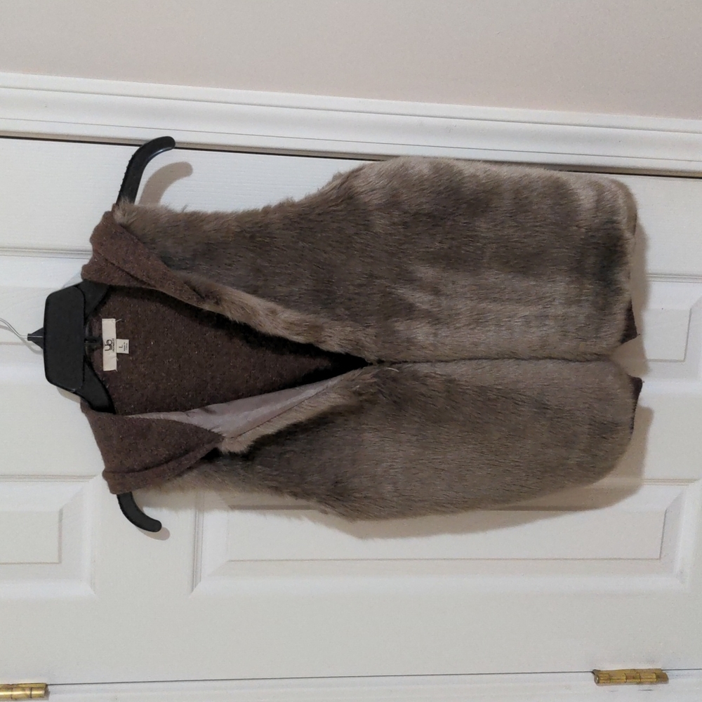 Women's vest